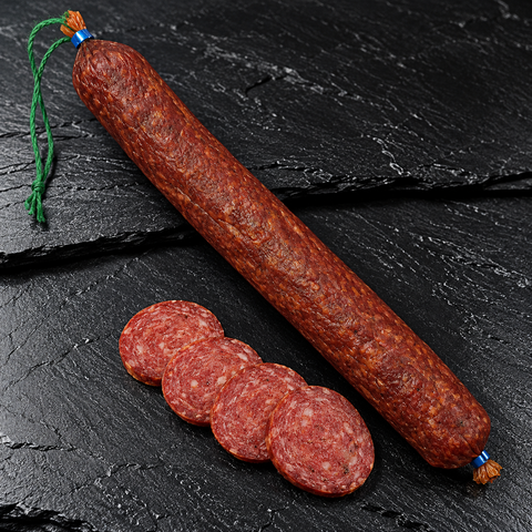 Reine Rinder Salami mit geröstetem Knoblauch