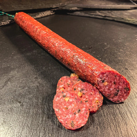 Wildschwein Salami mit Waldpilzen