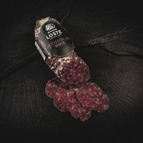 Französische Salami mit Walnüssen
